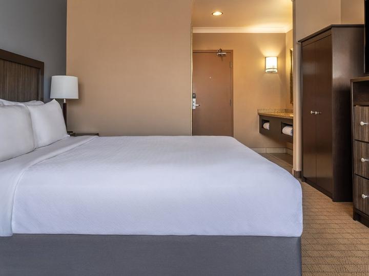 Inn on Prince Hotel and Conference Centre Truro | Truro | 7